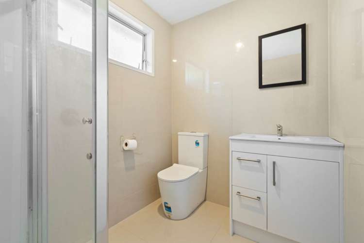 15 Osman Street Glen Eden_12