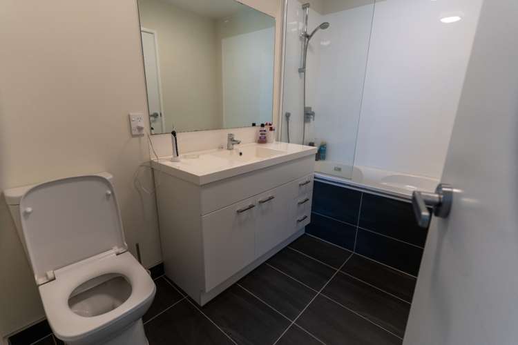 11 Stitchbird Crescent Papakura_13