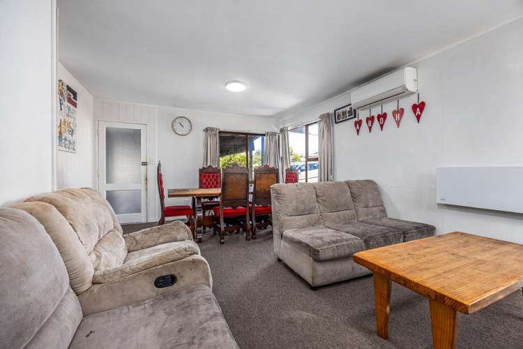 70 Solar Road Glen Eden_5