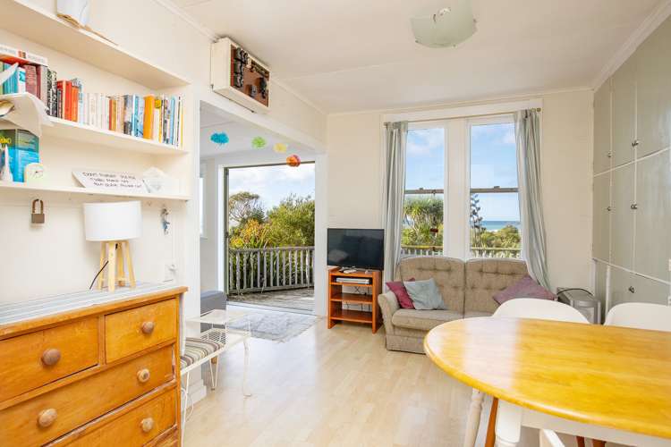 1 Sandy Bay Drive Mataikona_9