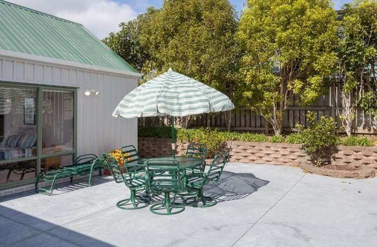 127 Bambury Place Onemana_17