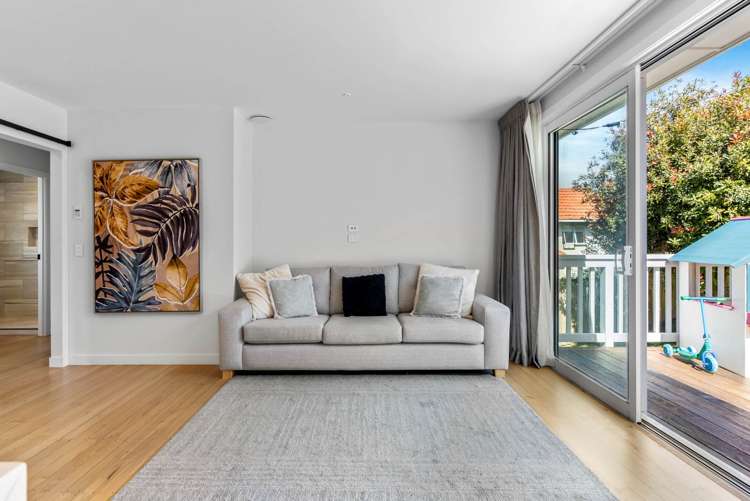 43 Inglewood Street Wai O Taiki Bay_11