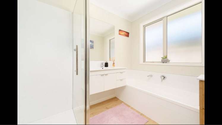 3 Rotomanu Place Pyes Pa_8