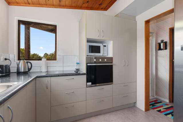 25 Tikorangi Place Morningside_2