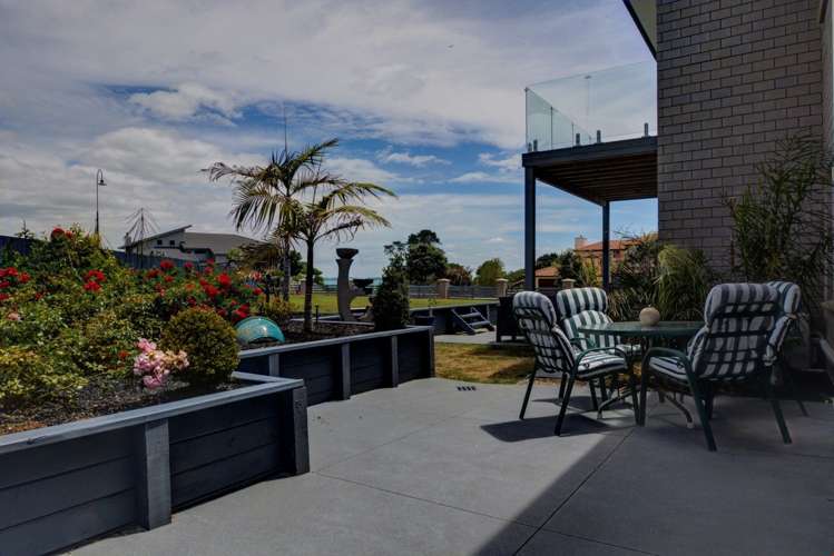 34 Pine Harbour Parade Beachlands_3