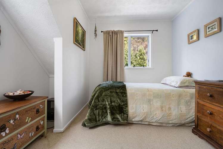 1849 Manawahe Road Manawahe_24