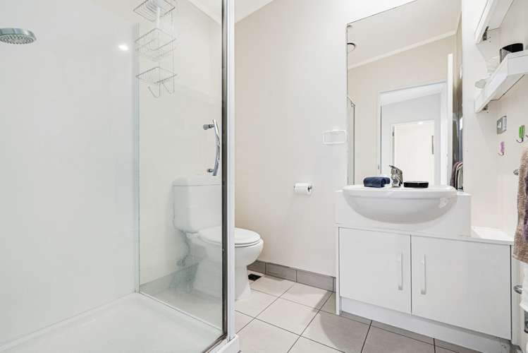 39/3 Wagener Place Mount Albert_13