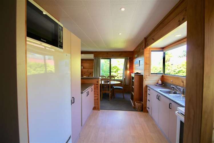 99 Chalet Crescent Hanmer Springs_11