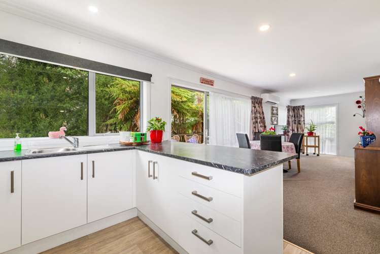 10 Bay Grove Pukehangi_15