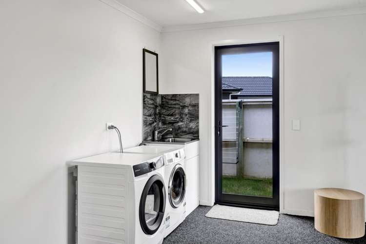 34b Honeyfield Drive Whalers Gate_51