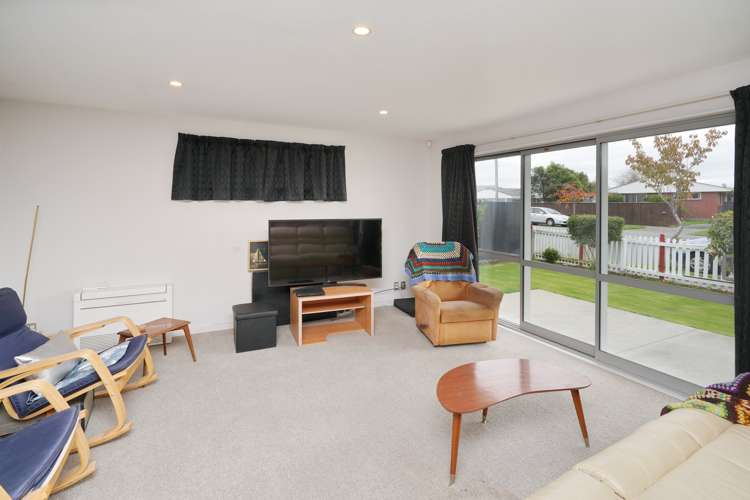 2 Sealy Place Bryndwr_6