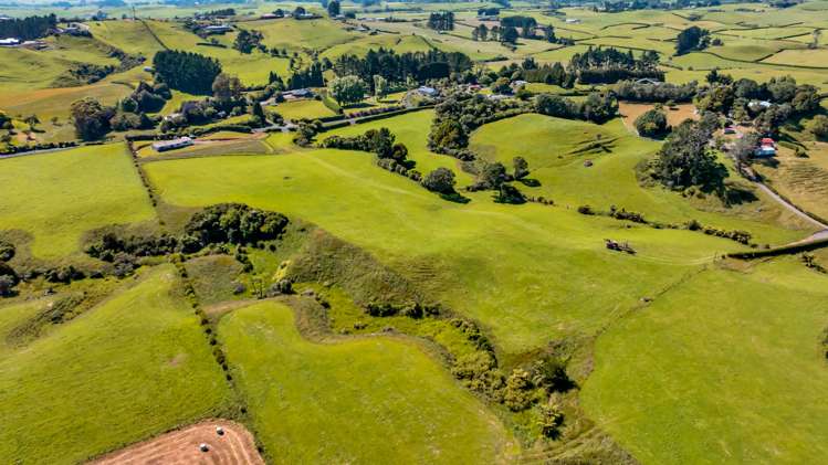 Upland Road Egmont Village_4