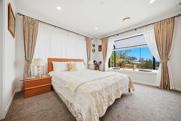 61 Harrowglen Drive Northcross_10