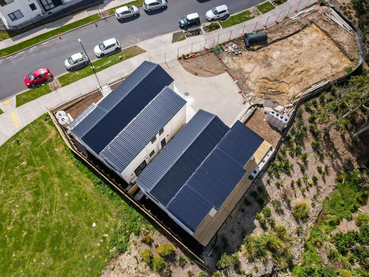 23 Tannaghmore Drive Flat Bush_9