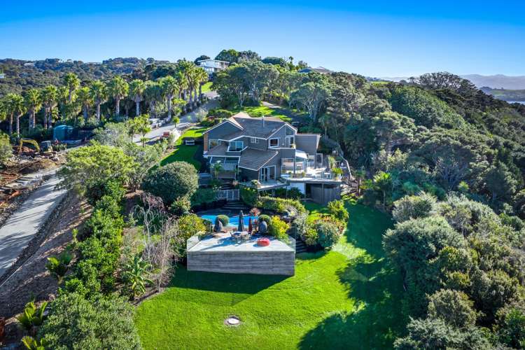 47 Puriri Place Sandspit_14