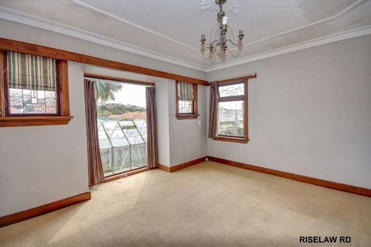 133 Riselaw Road Calton Hill_6