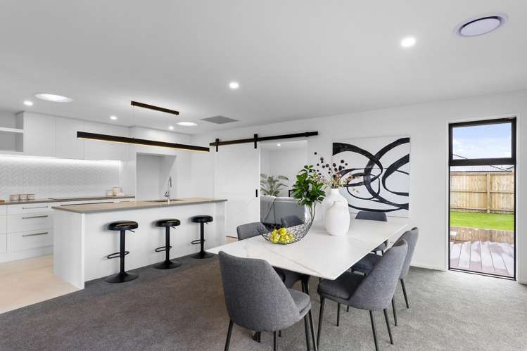 60 Halpin Drive Lincoln_6