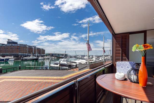 102/121 Customs Street West Auckland Central_4