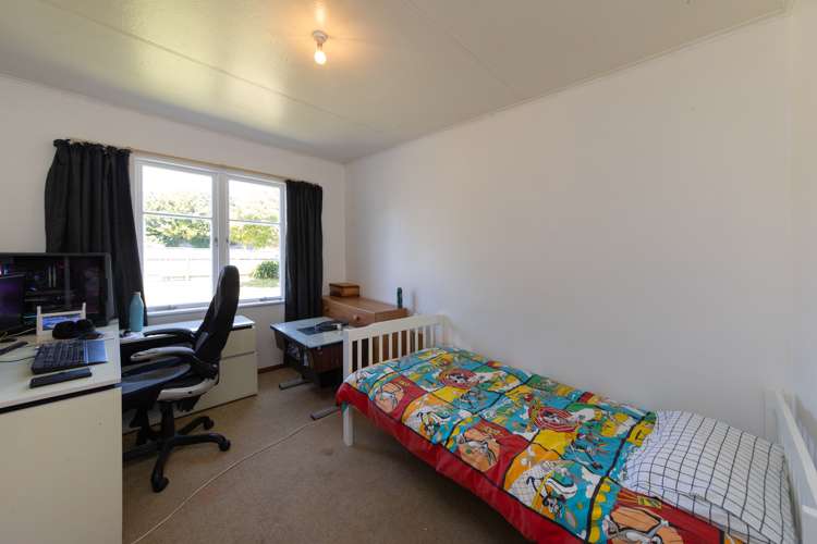 24 Pharazyn Street Feilding_8