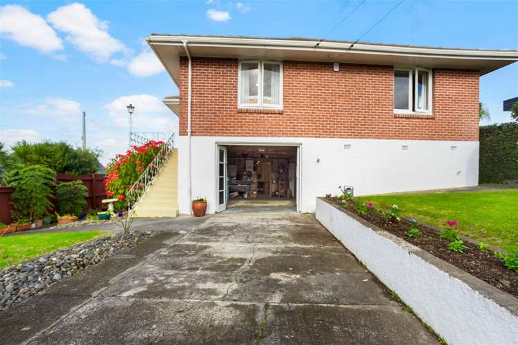 53 Uxbridge Road Mellons Bay_28