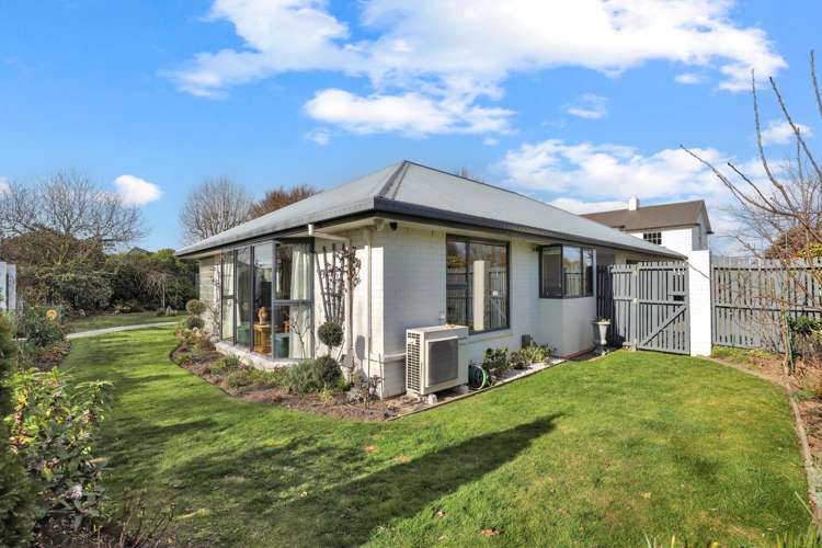 21 Mona Square Ashburton_25