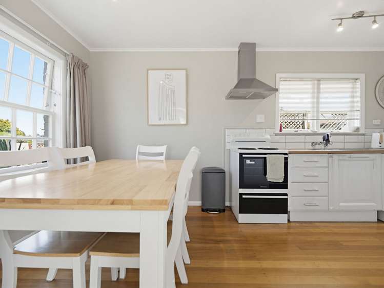 3 Joanna Place Deanwell_9