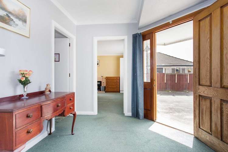 172 Springs Road Hornby_6