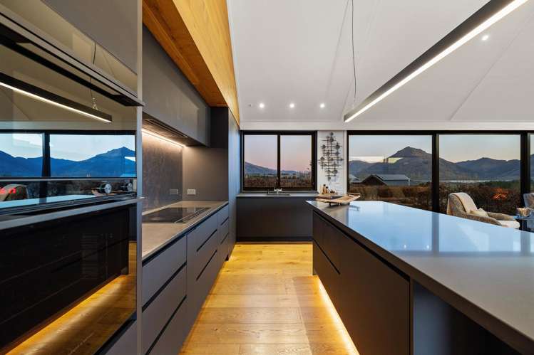 8 Arran Lane Jacks Point_7