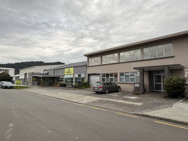 2/18-20 Gregory Street Naenae_1