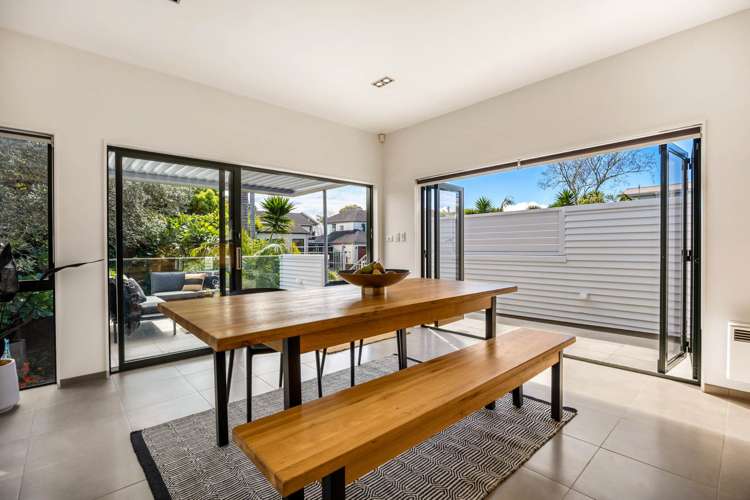 113 Peary Road_5