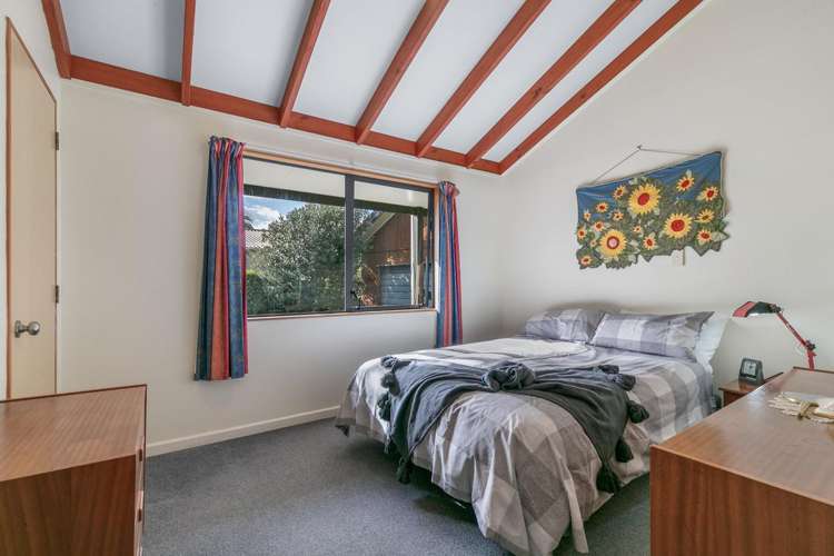 10 Dellys Grove Levin_8