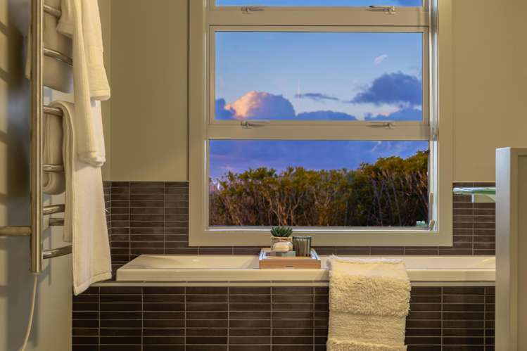 5 Ocean Vista Lane Paraparaumu_27