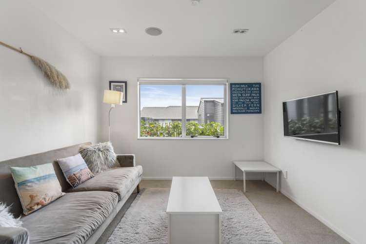 11a William Bayes Place Red Beach_24