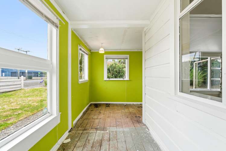 7 Churchill Street Pahiatua_13