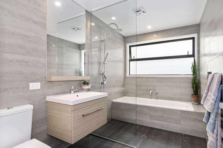 79 Coast Boulevard Papamoa_15