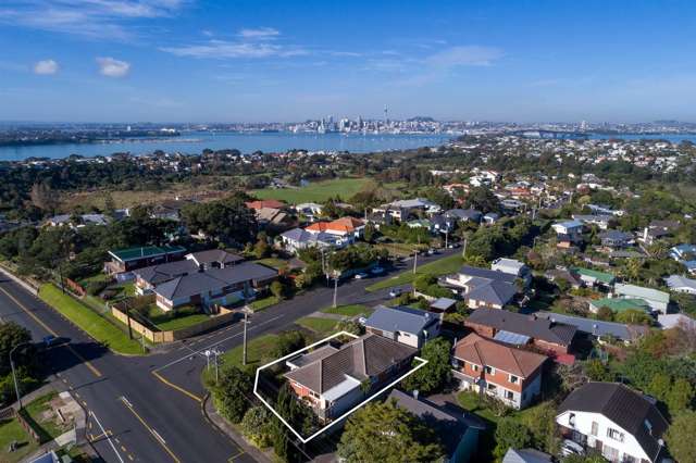 1/37 Exmouth Road Northcote_1