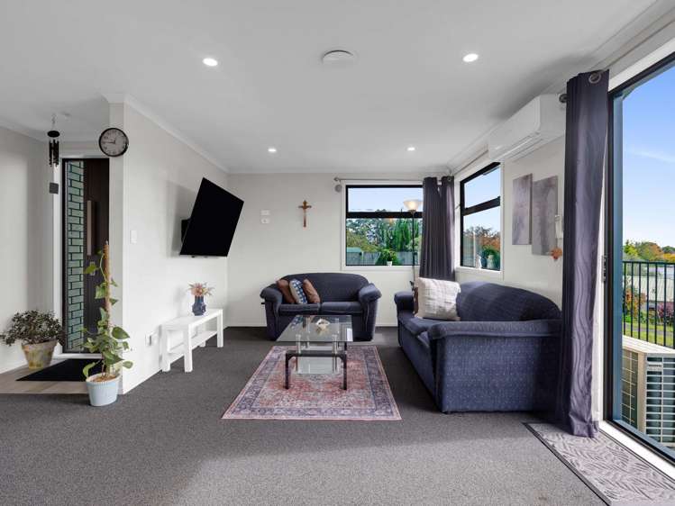 1 Sapling Lane Glenview_9