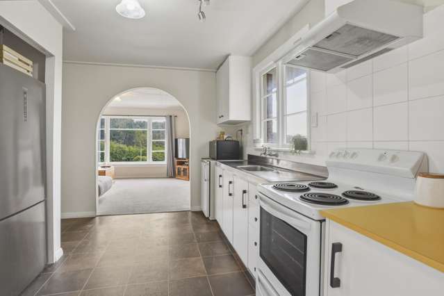 4 Riselaw Road Calton Hill_4