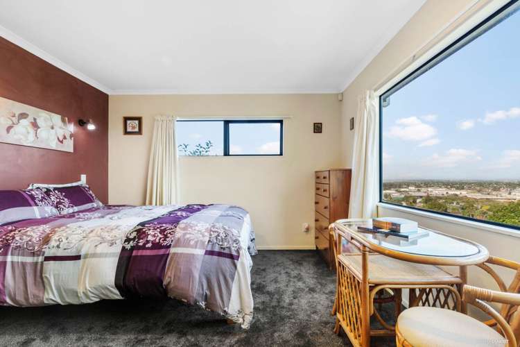 2 Kauri Lane Red Hill_11