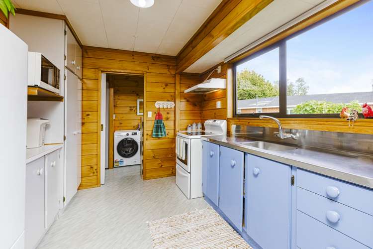 2/4 Bunnythorpe Road Papakura_6