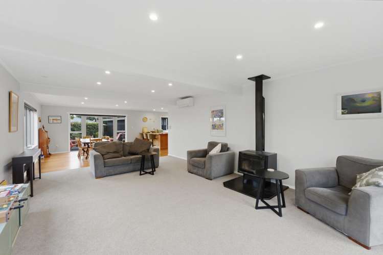 82 Wairau Road Oakura_6