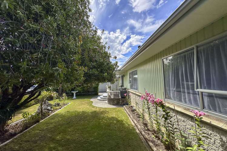 14 Palgrave Avenue Flaxmere_16