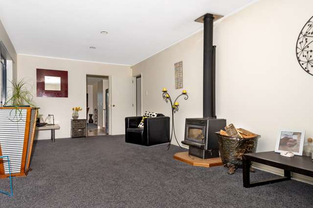 51 Potae Avenue Lytton West_3