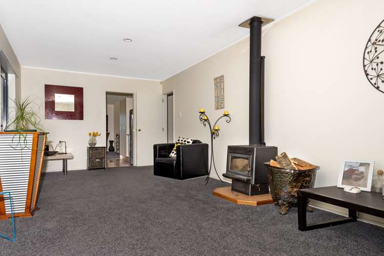 51 Potae Avenue Lytton West_3