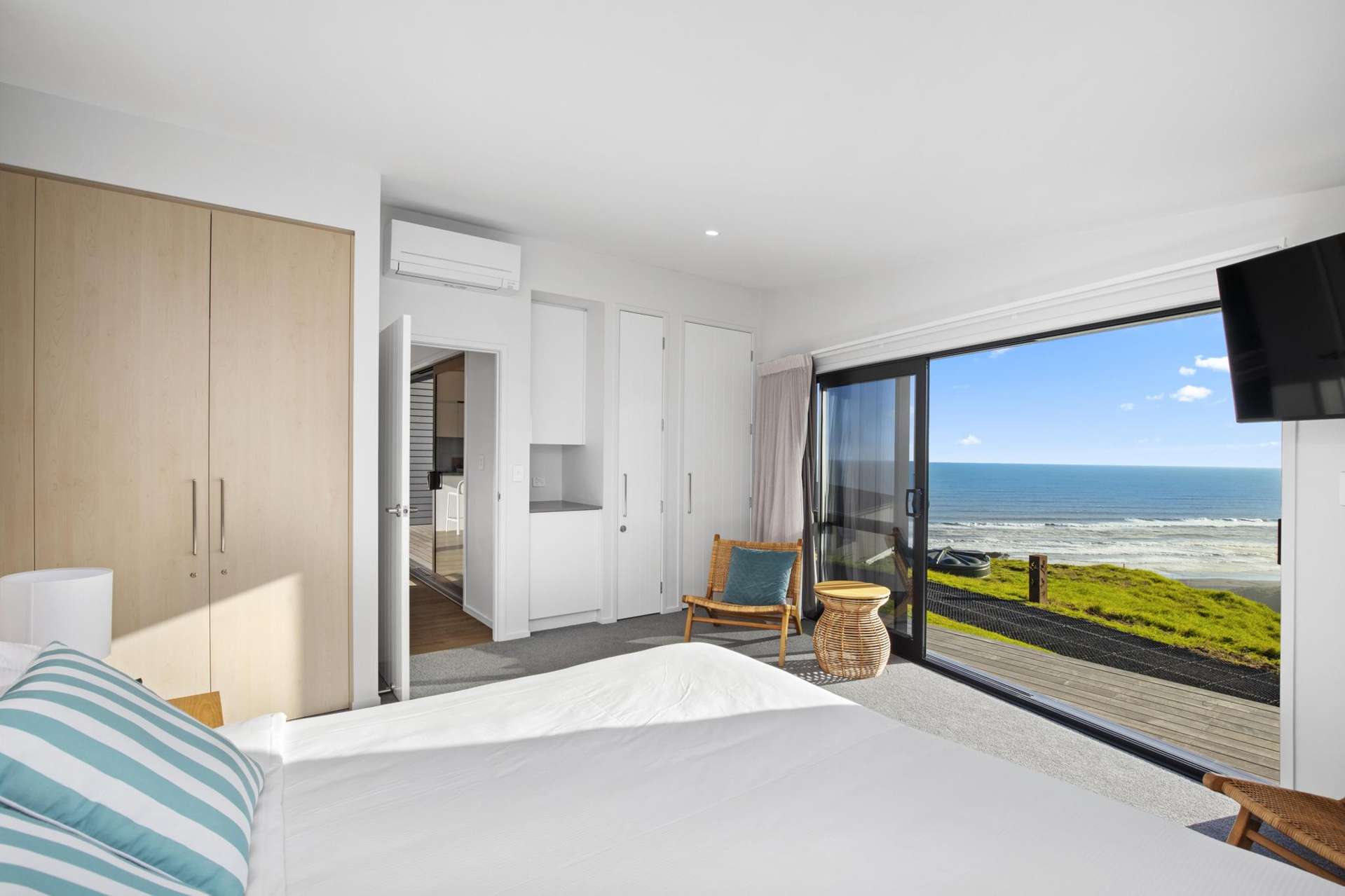 97/685 Karioitahi Road Waiuku_0