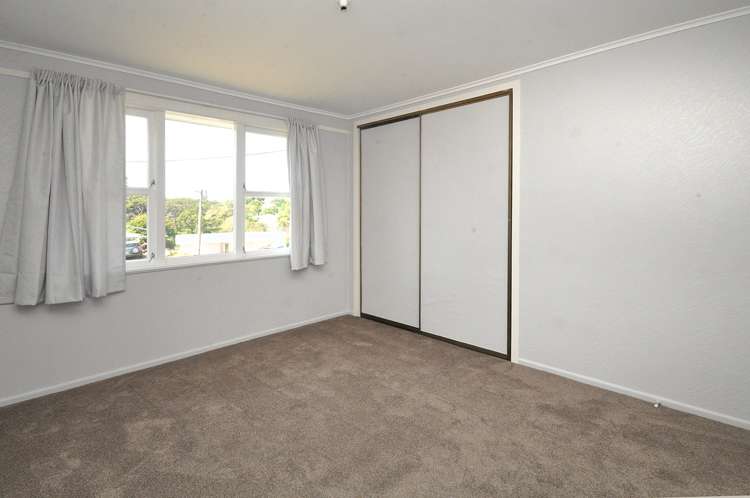 87 Willerton Avenue New Lynn_6