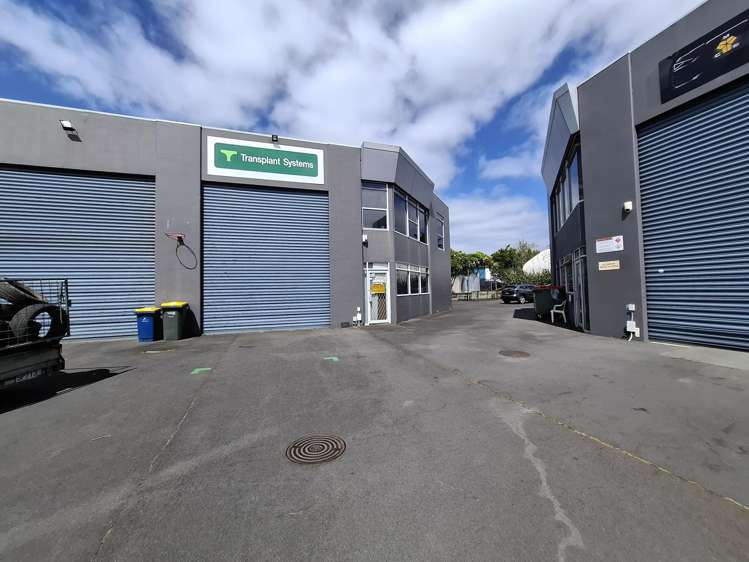 E/12 Paramount Drive Henderson_11