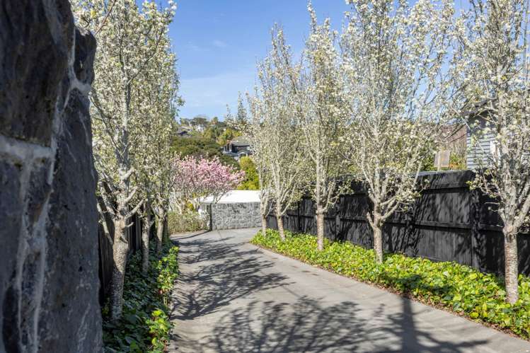 82 Atkinson Road Titirangi_23