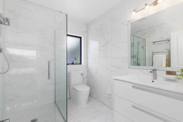 22 Whitford Place Rototuna North_12