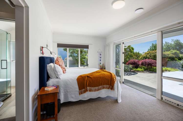 16 Ardilea Avenue Stoke_11